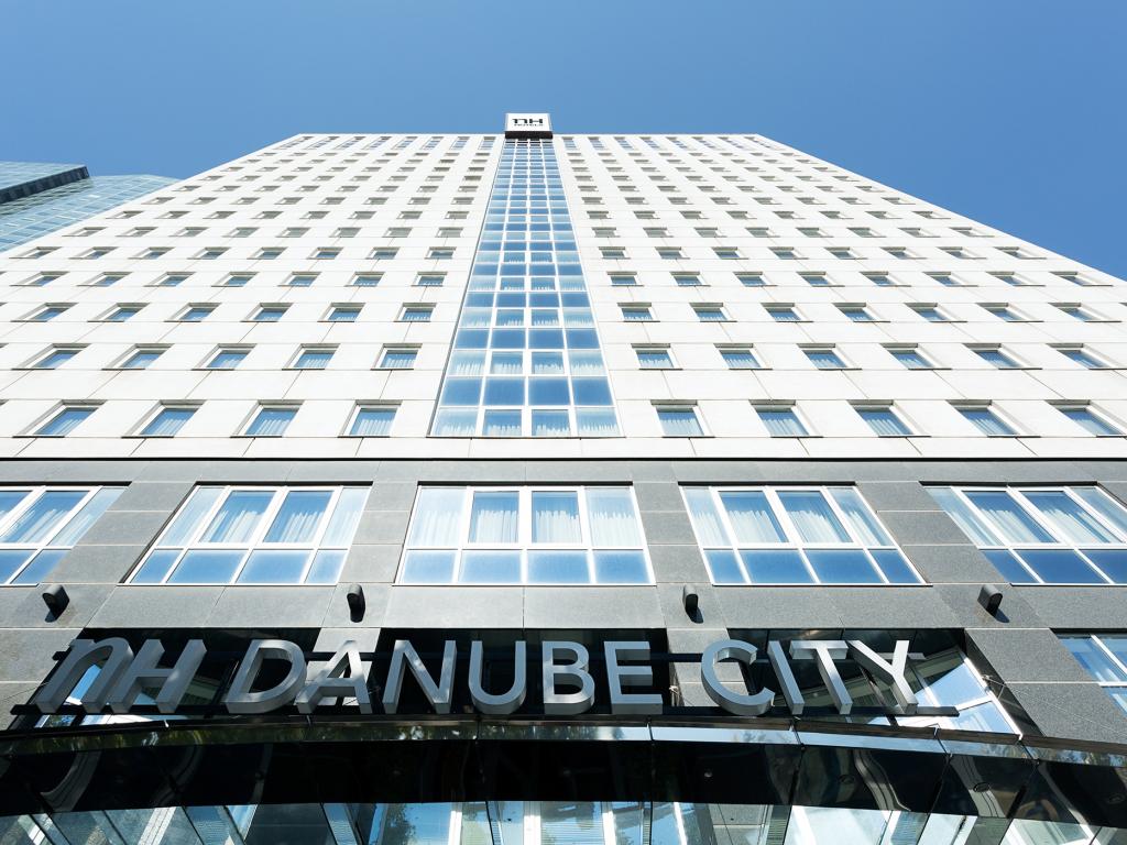 NH Danube City #1